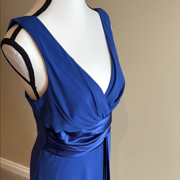 Dollar Blue Sleeveless Midi Dress Formal Elegant Flowy Women's Size M - Picture 7 of 14